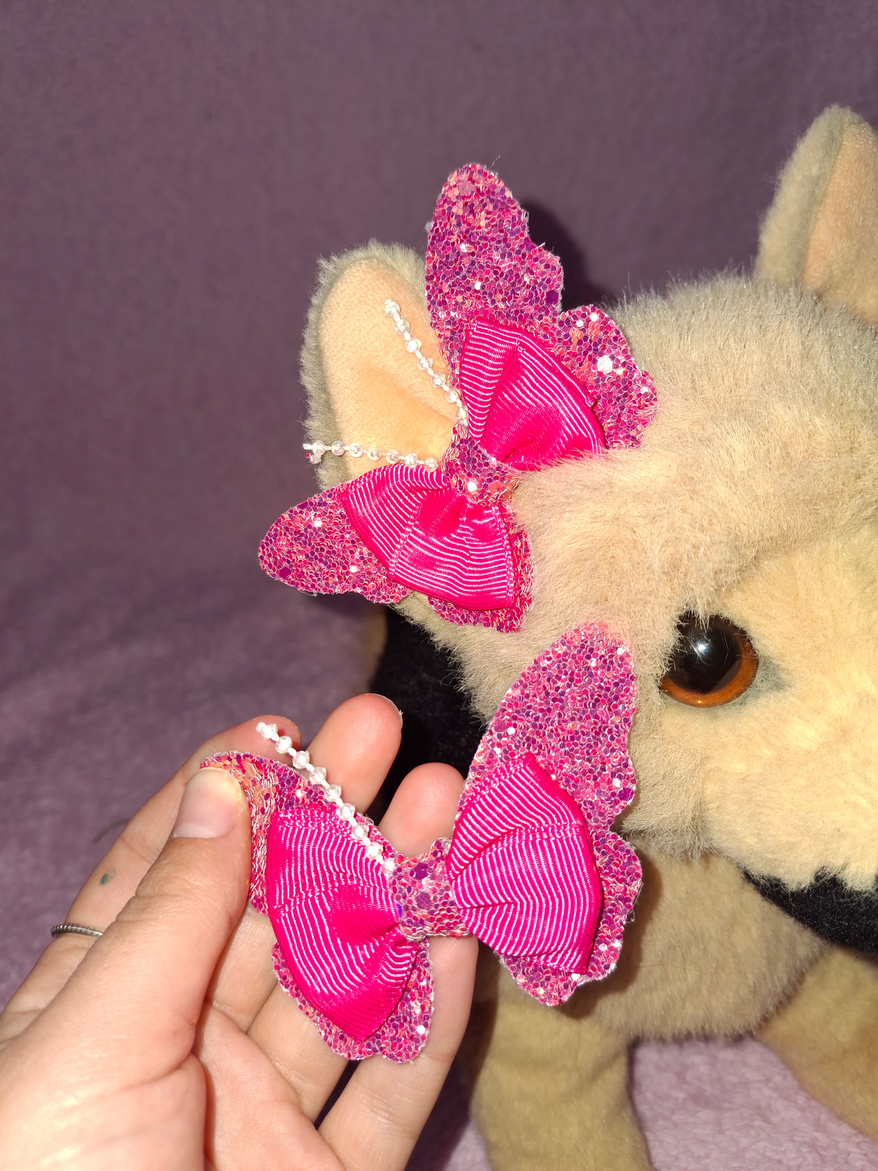 Butterfly bows