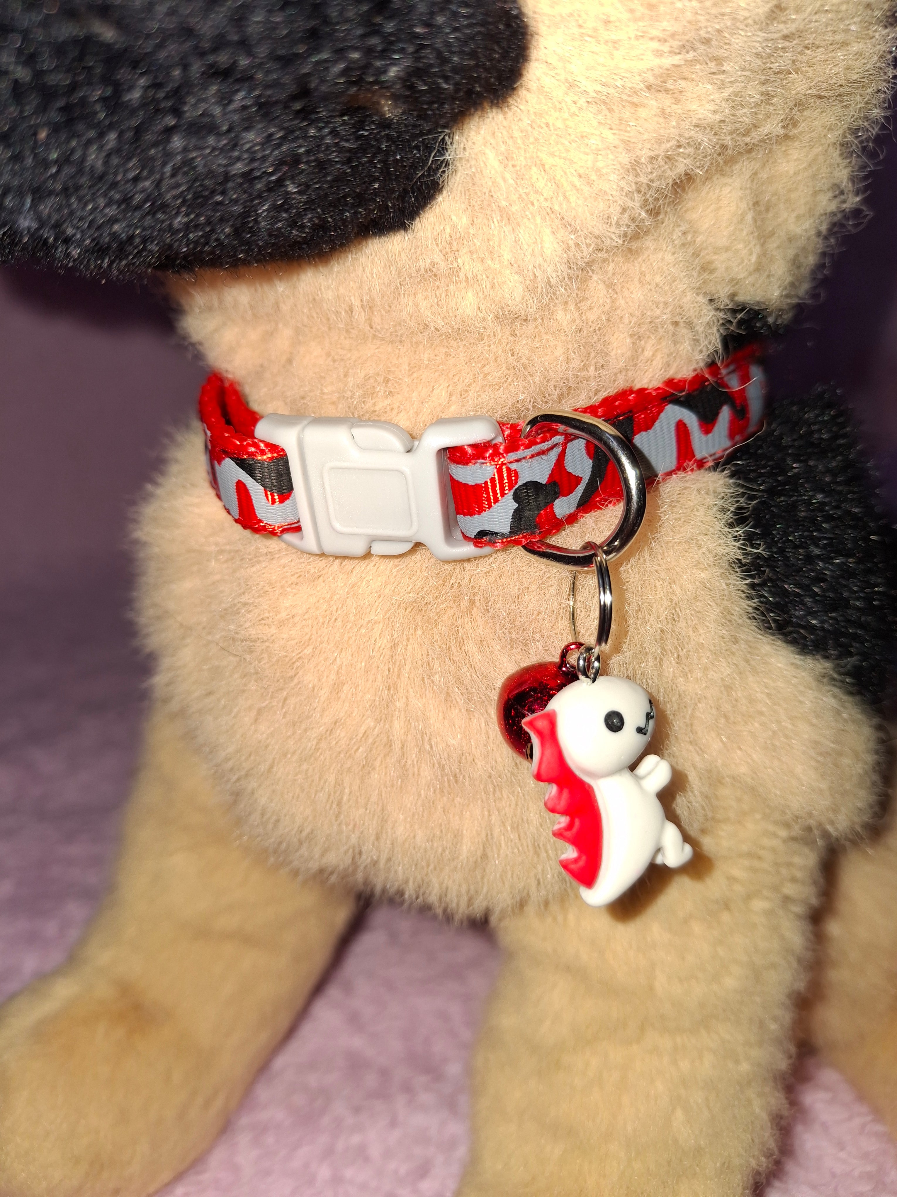 Dinosaur Collar