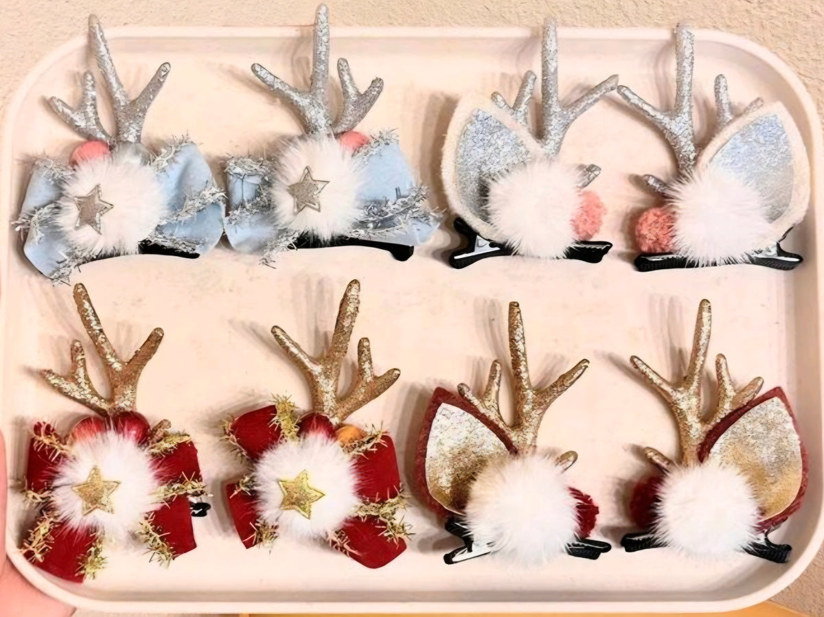 Reindeer Clips